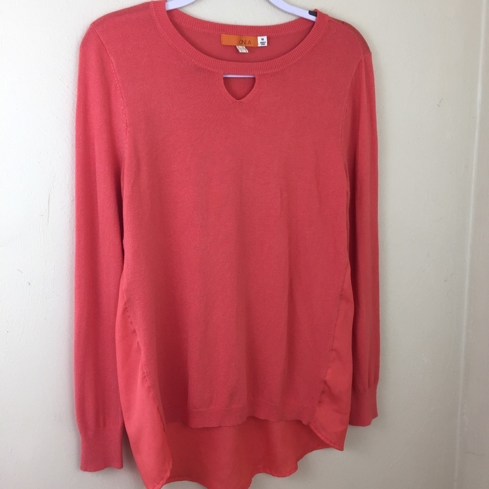 One A Sweater/Top. Pink. Sz M.